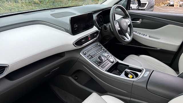 Hyundai SANTA FE 1.6 TGDi Plug-in Hybrid Ultimate 5dr 4WD Auto Estate