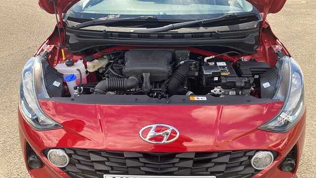 Hyundai i10 1.0 MPi SE Connect 5dr Auto Petrol Hatchback
