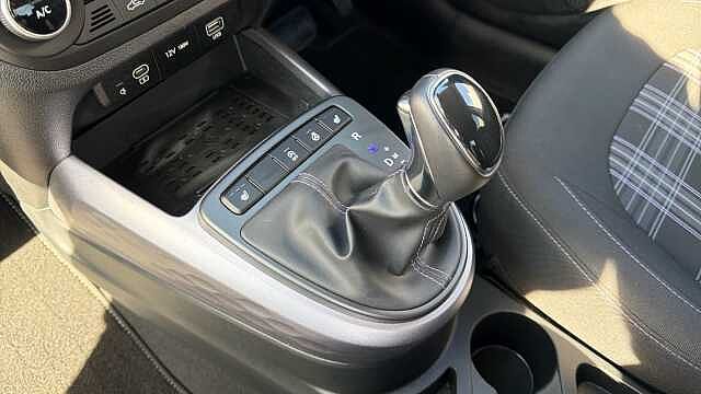 Hyundai i10 1.0 [63] Premium 5dr Auto [Nav] Petrol Hatchback