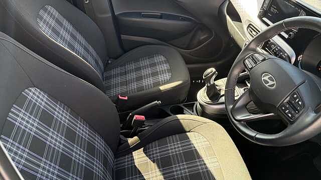 Hyundai i10 1.0 [63] Premium 5dr Auto [Nav] Petrol Hatchback
