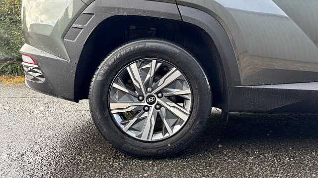 Hyundai TUCSON 1.6 TGDi Hybrid 230 SE Connect 5dr 2WD Auto Hybrid Estate Grey