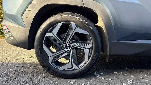 Hyundai TUCSON 1.6 TGDi 48V MHD 180 Ultimate 5dr 4WD DCT Petrol Estate Blue