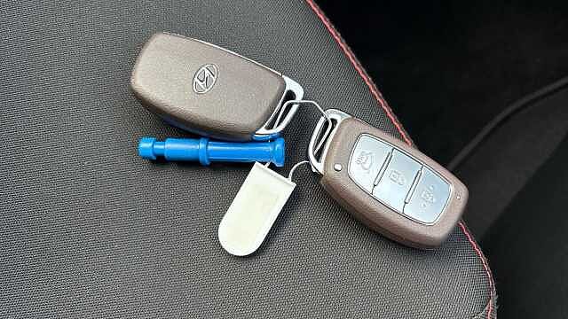 Hyundai I20 1.0T GDi 48V MHD 120 N Line 5dr DCT Petrol Hatchback Red