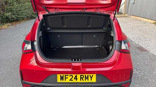 Hyundai I20 1.0T GDi 48V MHD 120 N Line 5dr DCT Petrol Hatchback Red