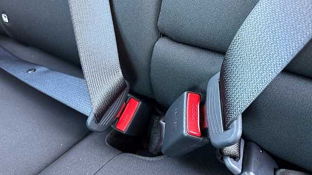 Hyundai KONA 1.6 Hybrid 129 Advance 5dr DCT Hybrid Hatchback Black