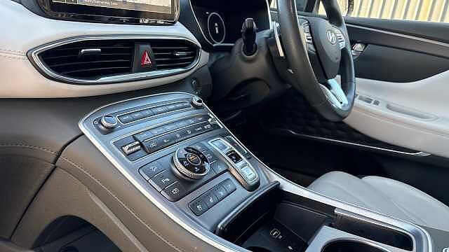 Hyundai SANTA FE 1.6 TGDi Plug-in Hybrid Ultimate 5dr 4WD Auto Estate Blue