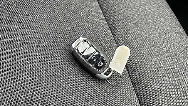 Hyundai INSTER 85kW 02 49kWh 5dr Auto Electric Hatchback Abyss Black - Pearl