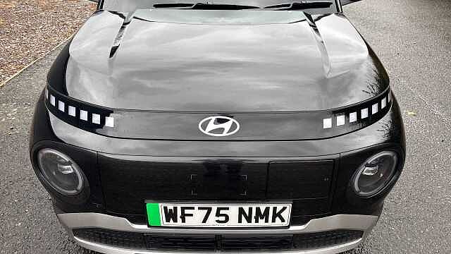 Hyundai INSTER 85kW 02 49kWh 5dr Auto Electric Hatchback Abyss Black - Pearl