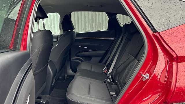 Hyundai TUCSON 1.6 TGDi 48V MHD Premium 5dr 2WD DCT Petrol Estate Red