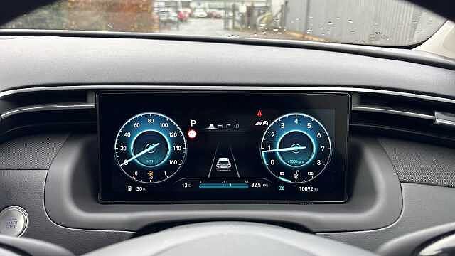 Hyundai TUCSON 1.6 TGDi 48V MHD Premium 5dr 2WD DCT Petrol Estate Red