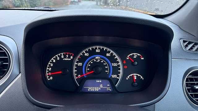 Hyundai I10 1.0 Go SE 5dr Petrol Hatchback Black