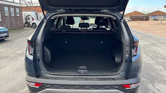 Hyundai TUCSON 1.6 TGDi Hybrid 230 Premium 5dr 2WD Auto Hybrid Estate