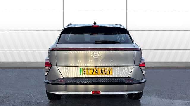 Hyundai KONA 160kW Advance 65kWh 5dr Auto Electric Hatchback Silver
