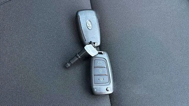 Hyundai TUCSON 1.6 TGDi 48V MHD SE Connect 5dr 2WD DCT Petrol Estate Grey