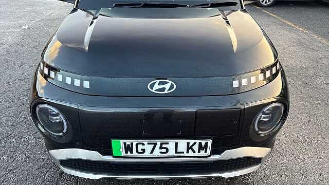 Hyundai INSTER 85kW 02 49kWh 5dr Auto Electric Hatchback