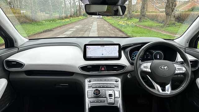 Hyundai SANTA FE 1.6 TGDi Plug-in Hybrid Ultimate 5dr 4WD Auto Estate Grey