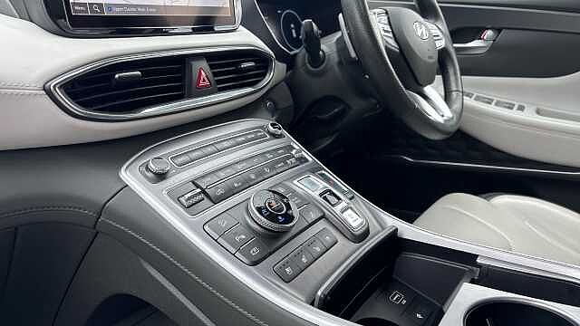 Hyundai SANTA FE 1.6 TGDi Plug-in Hybrid Ultimate 5dr 4WD Auto Estate Grey