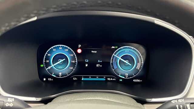 Hyundai SANTA FE 1.6 TGDi Plug-in Hybrid Ultimate 5dr 4WD Auto Estate Grey