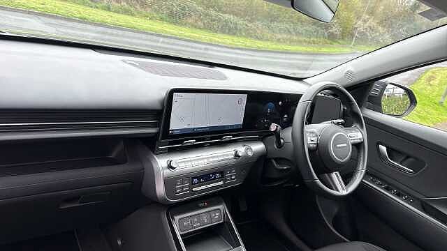 Hyundai KONA 1.6 Hybrid 129 Advance 5dr DCT Hybrid Hatchback Grey