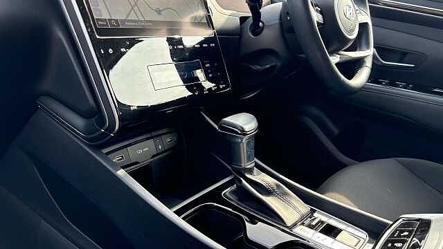 Hyundai TUCSON 1.6 TGDi 48V MHD Premium 5dr 2WD DCT Petrol Estate Blue