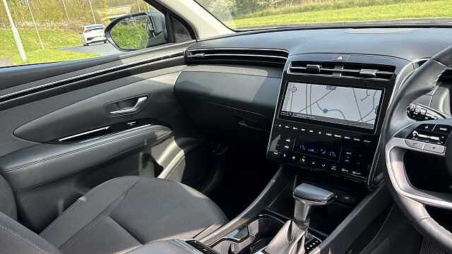 Hyundai TUCSON 1.6 TGDi 48V MHD Premium 5dr 2WD DCT Petrol Estate Blue