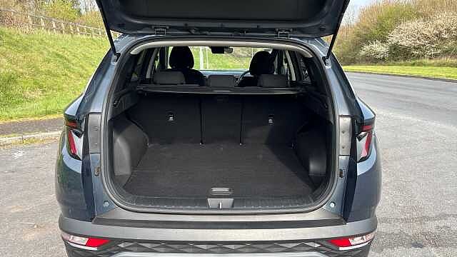 Hyundai TUCSON 1.6 TGDi 48V MHD Premium 5dr 2WD DCT Petrol Estate Blue