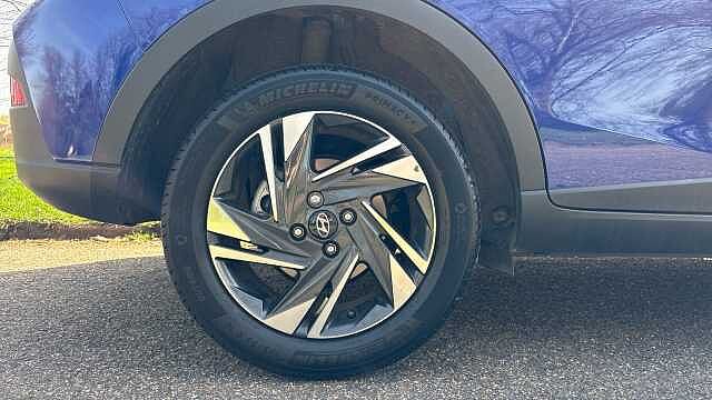 Hyundai BAYON 1.0 TGDi 48V MHEV SE Connect 5dr Petrol Hatchback Blue