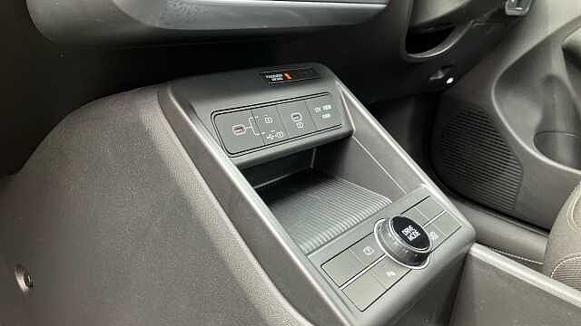 Hyundai KONA 160kW Advance 65kWh 5dr Auto Electric Hatchback Grey