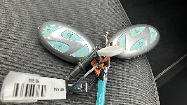 Hyundai KONA 160kW Advance 65kWh 5dr Auto Electric Hatchback Grey