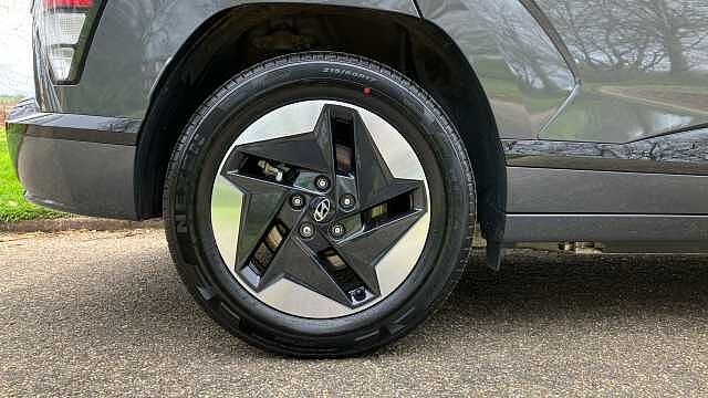 Hyundai KONA 160kW Advance 65kWh 5dr Auto Electric Hatchback Grey