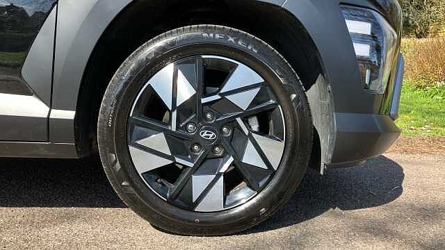 Hyundai KONA 1.6 Hybrid 129 Advance 5dr DCT Hybrid Hatchback