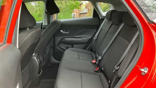 Hyundai KONA 1.6 Hybrid 129 Advance 5dr DCT Hybrid Hatchback Orange