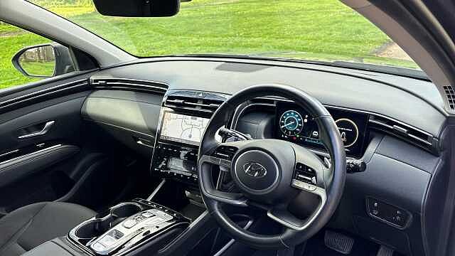 Hyundai TUCSON 1.6 TGDi Hybrid 230 Premium 5dr 2WD Auto Hybrid Estate Grey