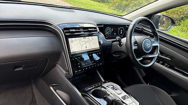 Hyundai TUCSON 1.6 TGDi Hybrid 230 Premium 5dr 2WD Auto Hybrid Estate Grey