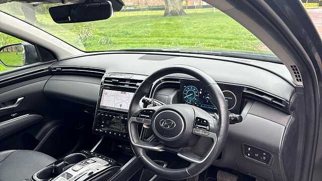 Hyundai TUCSON 1.6 TGDi Plug-in Hybrid Ultimate 5dr 4WD Auto Estate Grey