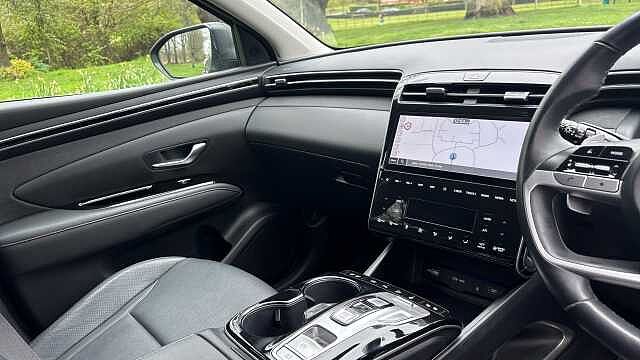 Hyundai TUCSON 1.6 TGDi Plug-in Hybrid Ultimate 5dr 4WD Auto Estate Grey