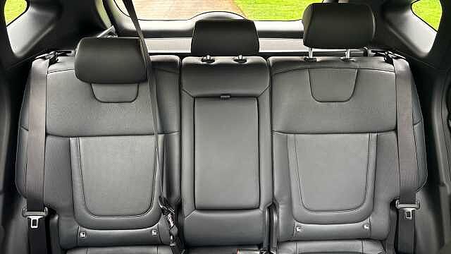 Hyundai TUCSON 1.6 TGDi Plug-in Hybrid Ultimate 5dr 4WD Auto Estate Grey