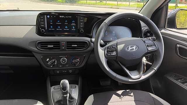 Hyundai I10 1.0 [63] Advance 5dr Auto [Nav] Petrol Hatchback Vibrant Blue - Pearl