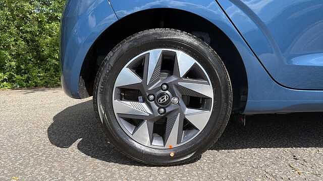 Hyundai I10 1.0 [63] Advance 5dr Auto [Nav] Petrol Hatchback Vibrant Blue - Pearl