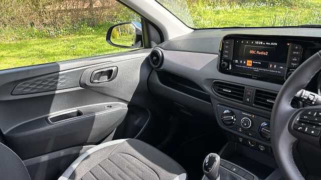 Hyundai i10 1.0 [63] Advance 5dr Auto [Nav] Petrol Hatchback