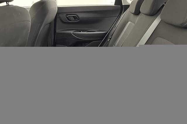 Hyundai KONA 1.6 Hybrid 129 Ultimate 5dr DCT Hybrid Hatchback Orange