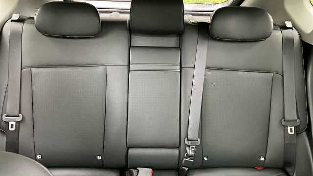 Hyundai KONA 1.6 Hybrid 129 Ultimate 5dr DCT Hybrid Hatchback