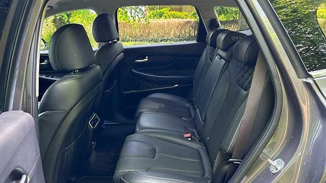 Hyundai SANTA FE 1.6 TGDi Hybrid Premium 5dr Auto Hybrid Estate