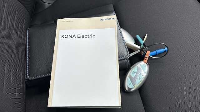 Hyundai KONA 160kW Advance 65kWh 5dr Auto Electric Hatchback