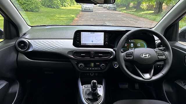 Hyundai i10 1.2 [79] Premium 5dr Auto [Nav] Petrol Hatchback