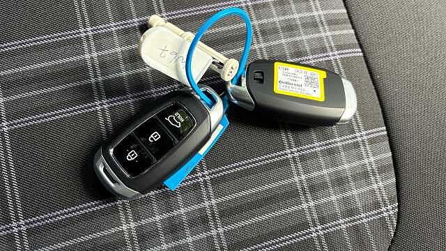 Hyundai i10 1.2 [79] Premium 5dr Auto [Nav] Petrol Hatchback