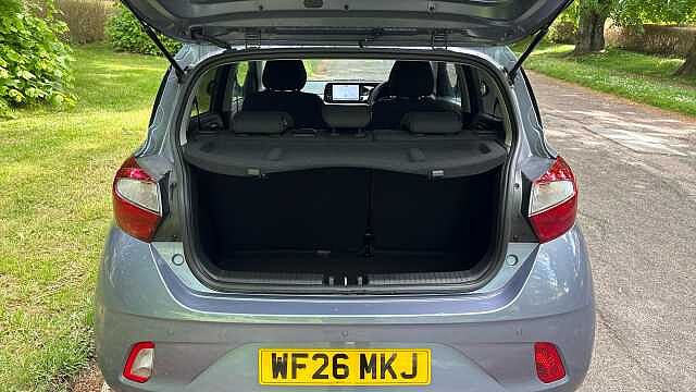 Hyundai i10 1.2 [79] Premium 5dr Auto [Nav] Petrol Hatchback