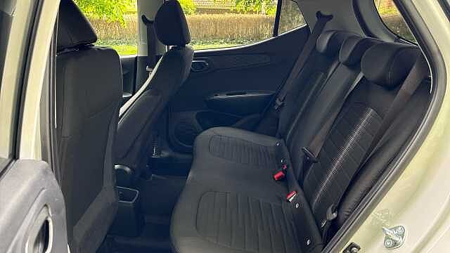 Hyundai i10 1.0 [63] Advance 5dr [Nav] Petrol Hatchback