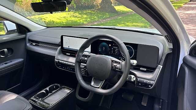 Hyundai IONIQ 5 125kW Advance 63 kWh 5dr Auto Electric Hatchback