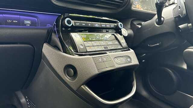 Hyundai INSTER 85kW 02 49kWh 5dr Auto Electric Hatchback